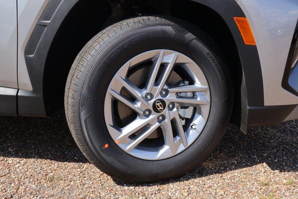 new 2026 Hyundai Tucson car, priced at $27,588
