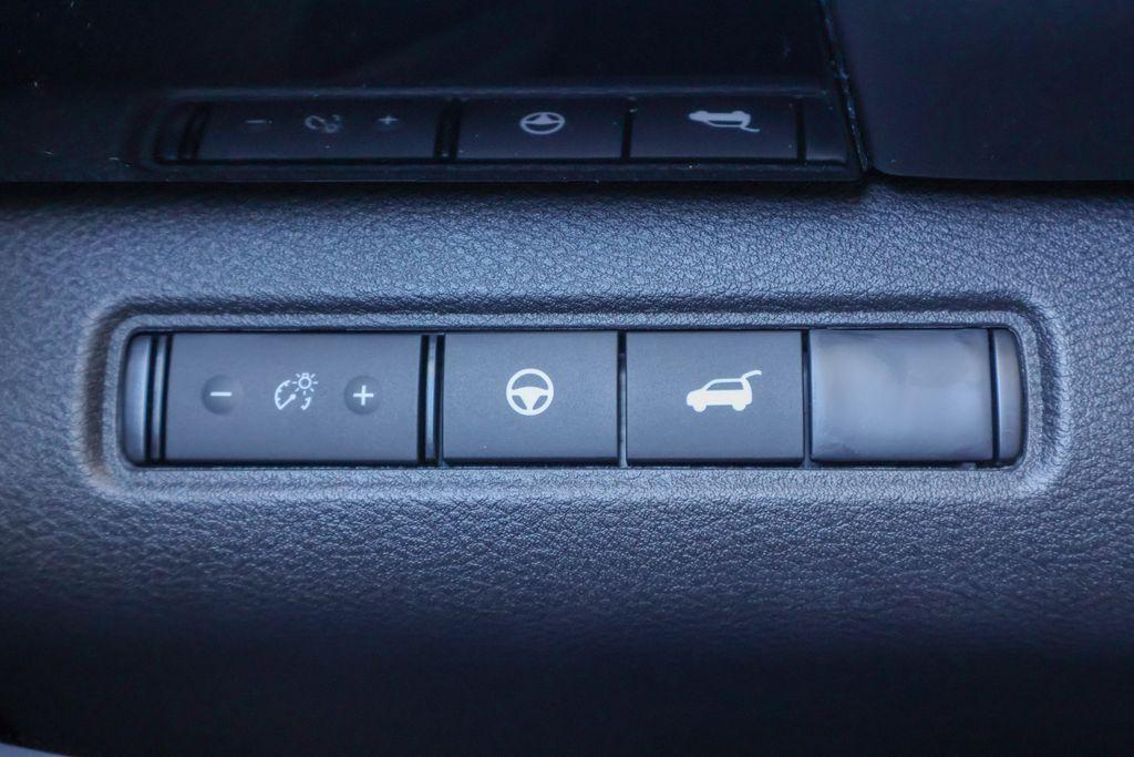 new 2026 Nissan Pathfinder car, priced at $37,763