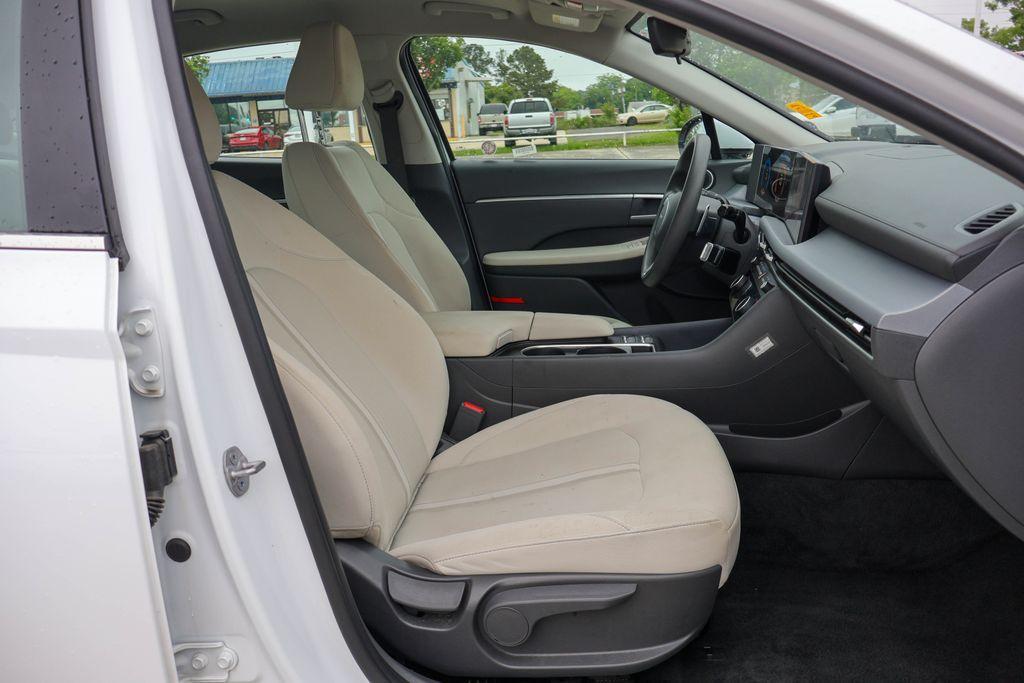 used 2025 Hyundai Sonata car, priced at $22,981