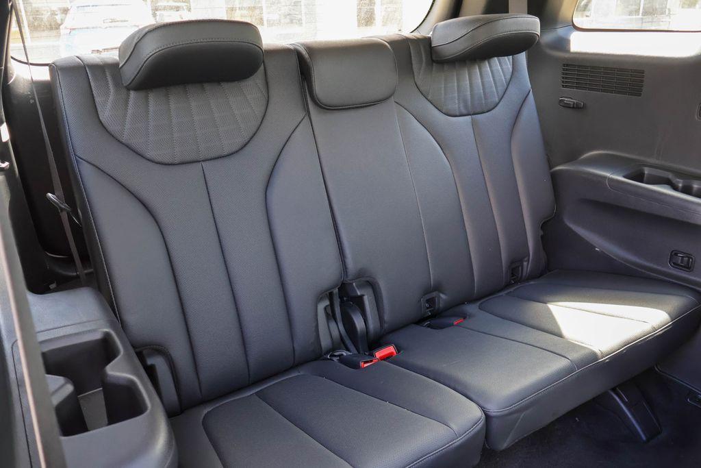 used 2025 Hyundai Palisade car, priced at $39,821
