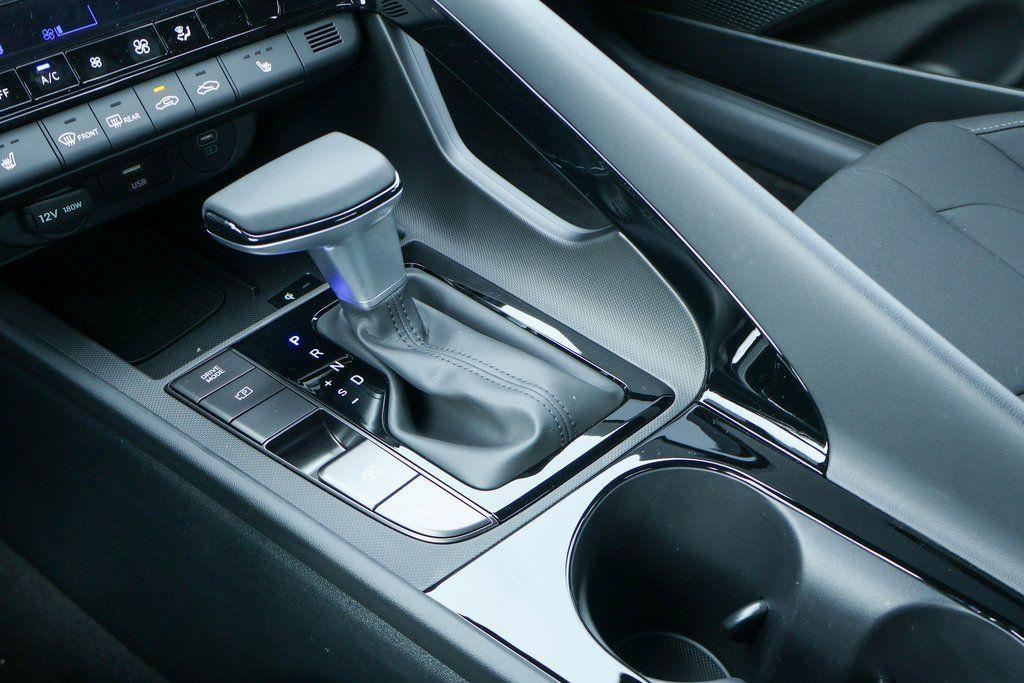 new 2026 Hyundai Elantra car, priced at $23,998