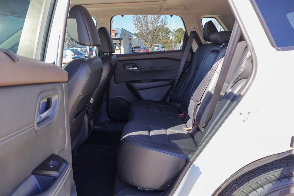 used 2022 Nissan Rogue car, priced at $17,259