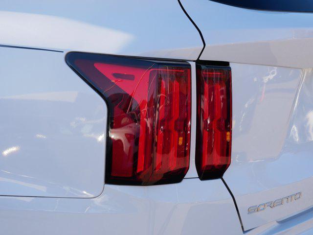 used 2023 Kia Sorento car, priced at $29,998
