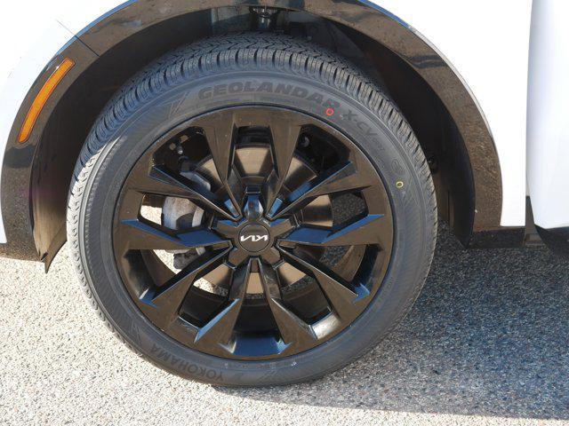 used 2023 Kia Sorento car, priced at $29,998