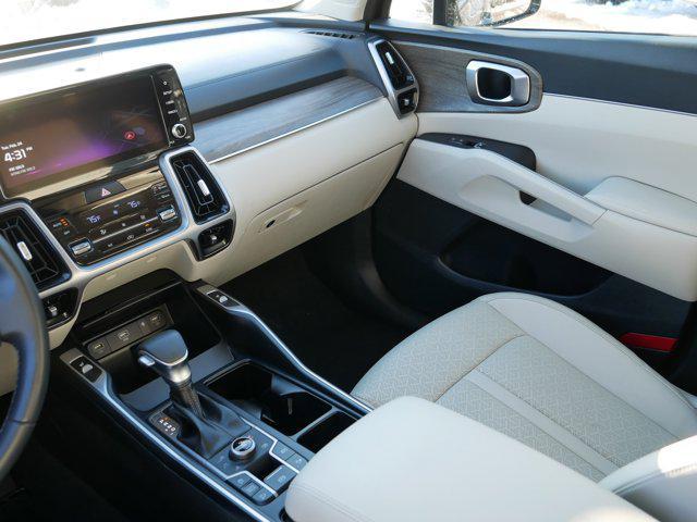 used 2023 Kia Sorento car, priced at $32,998