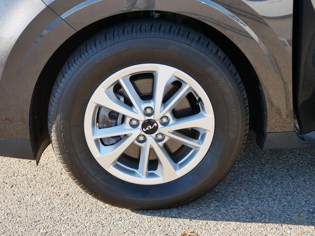 used 2023 Kia Carnival car, priced at $27,498