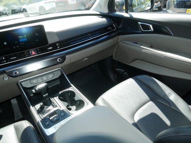 used 2025 Kia Carnival car, priced at $34,848