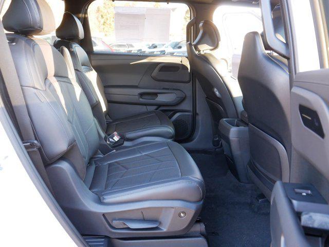 new 2027 Kia Telluride car, priced at $50,460