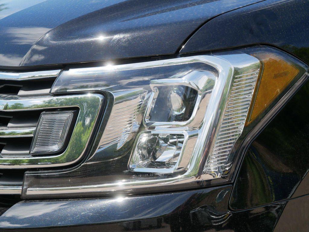 used 2021 Ford Expedition car, priced at $39,348
