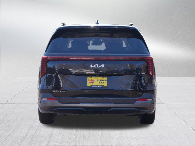 used 2025 Kia Carnival car, priced at $40,348