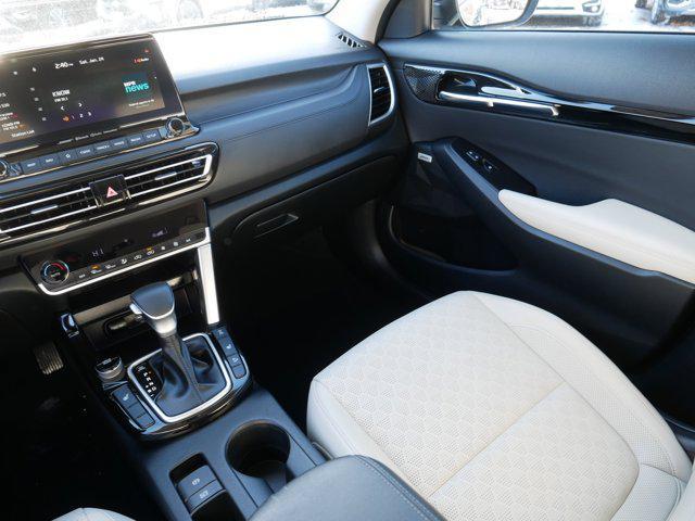 used 2023 Kia Seltos car, priced at $24,998