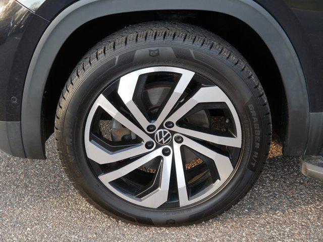 used 2021 Volkswagen Atlas car, priced at $30,348
