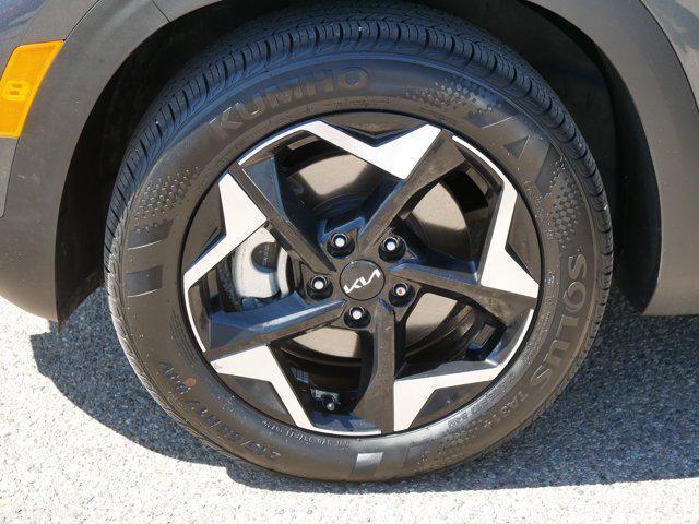 used 2025 Kia Seltos car, priced at $25,348