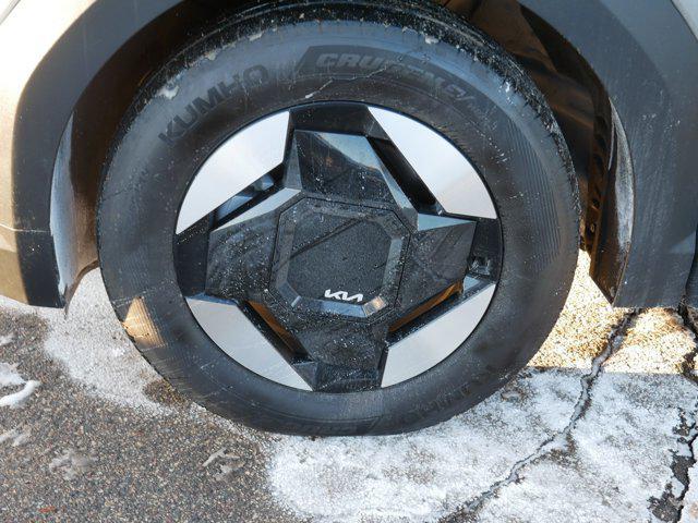 used 2024 Kia EV9 car, priced at $40,998