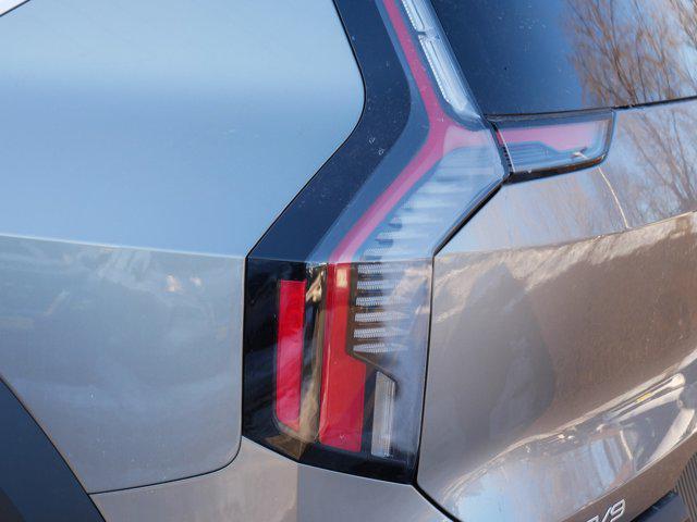 used 2024 Kia EV9 car, priced at $40,998