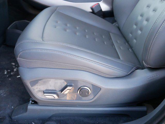 used 2024 Kia EV9 car, priced at $40,998