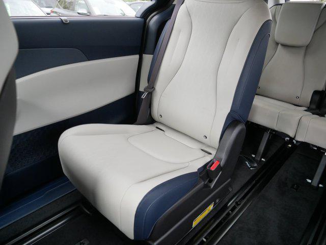 used 2025 Kia Carnival car, priced at $40,348