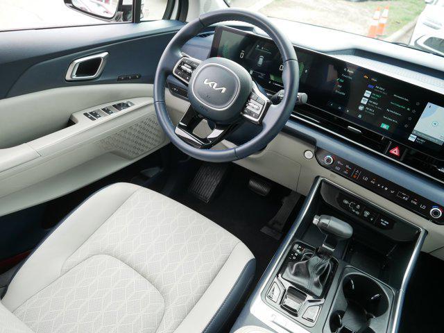used 2025 Kia Carnival car, priced at $40,348
