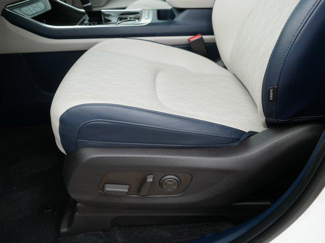 used 2025 Kia Carnival car, priced at $40,348