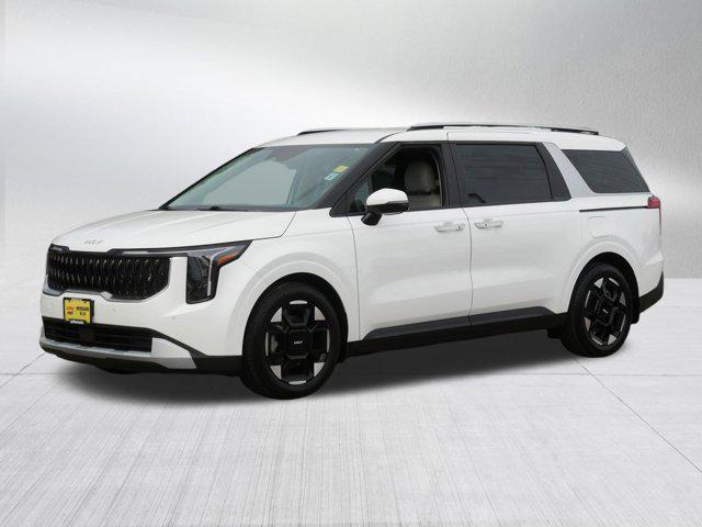 used 2025 Kia Carnival car, priced at $40,348
