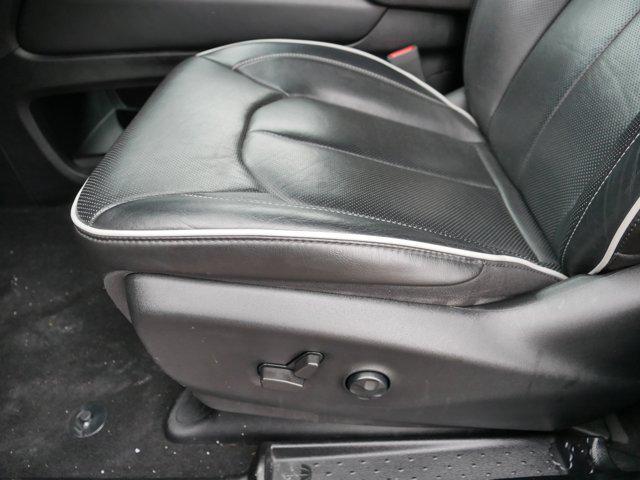 used 2021 Chrysler Pacifica Hybrid car, priced at $29,998