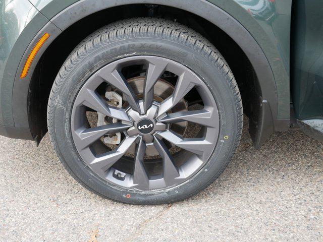 used 2022 Kia Sorento car, priced at $28,998