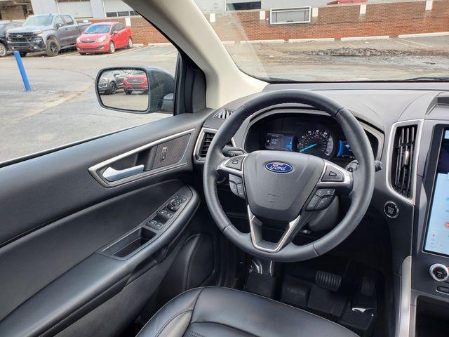 used 2024 Ford Edge car, priced at $24,900