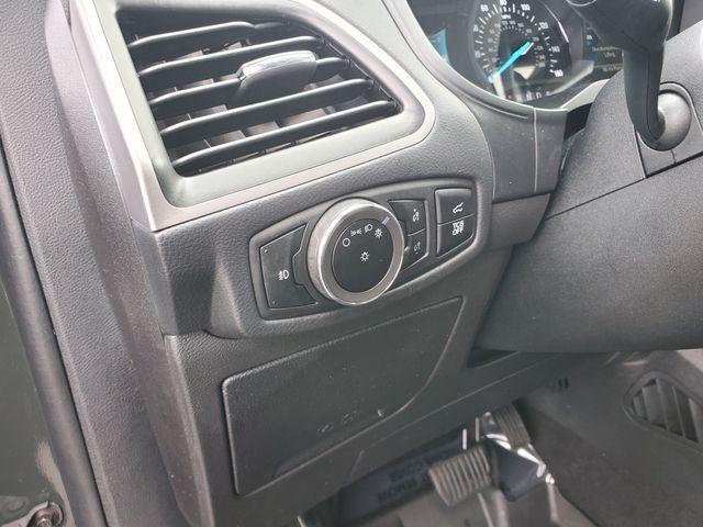 used 2024 Ford Edge car, priced at $24,900