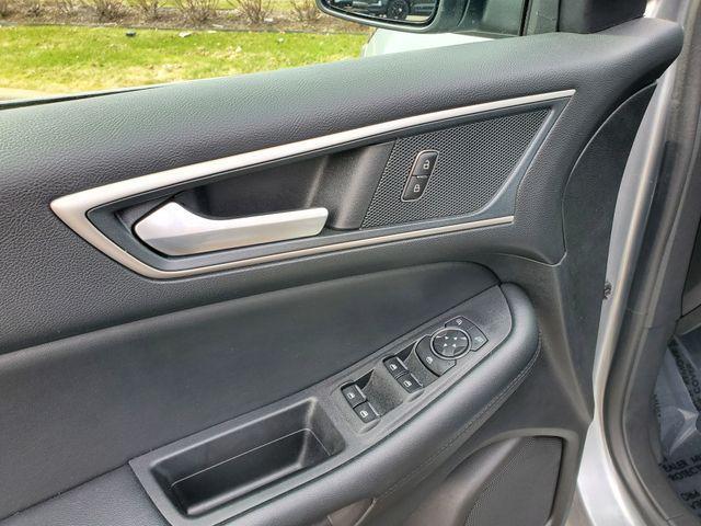 used 2024 Ford Edge car, priced at $26,900