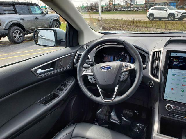 used 2024 Ford Edge car, priced at $26,900