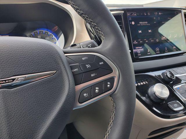 used 2023 Chrysler Pacifica car, priced at $25,900
