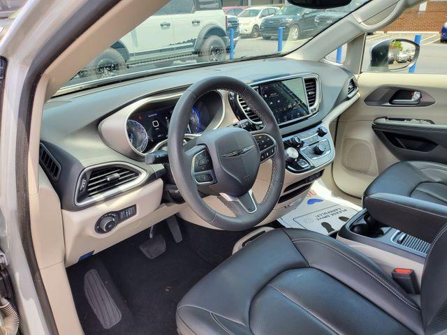 used 2023 Chrysler Pacifica car, priced at $25,900