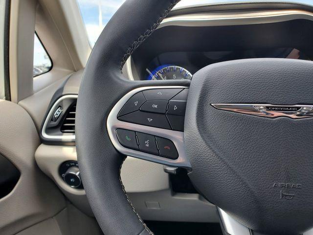 used 2023 Chrysler Pacifica car, priced at $25,900