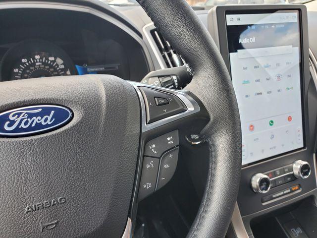 used 2024 Ford Edge car, priced at $27,500