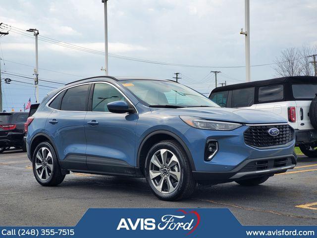 used 2023 Ford Escape car, priced at $26,500