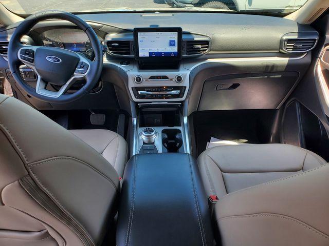 used 2023 Ford Explorer car, priced at $29,900