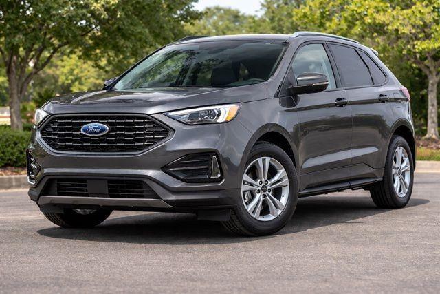 used 2024 Ford Edge car, priced at $24,900