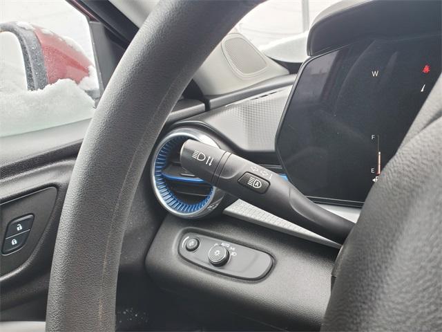 used 2025 Chevrolet Trax car, priced at $20,900