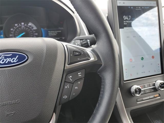 used 2024 Ford Edge car, priced at $24,900