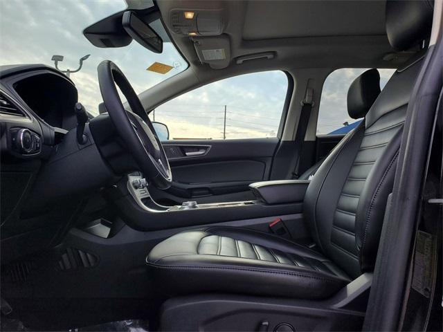 used 2024 Ford Edge car, priced at $24,900