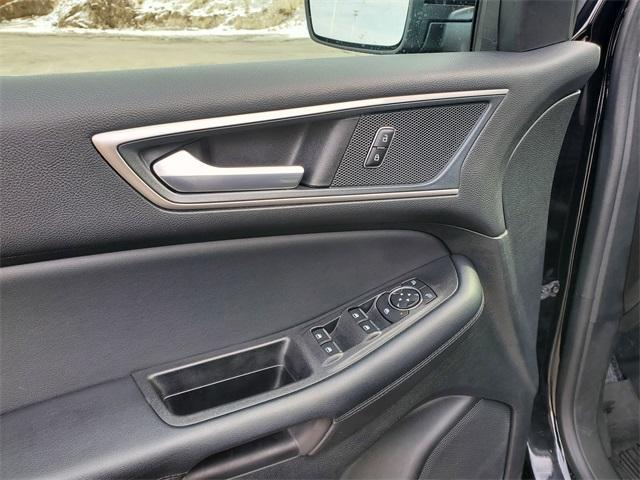 used 2024 Ford Edge car, priced at $24,900