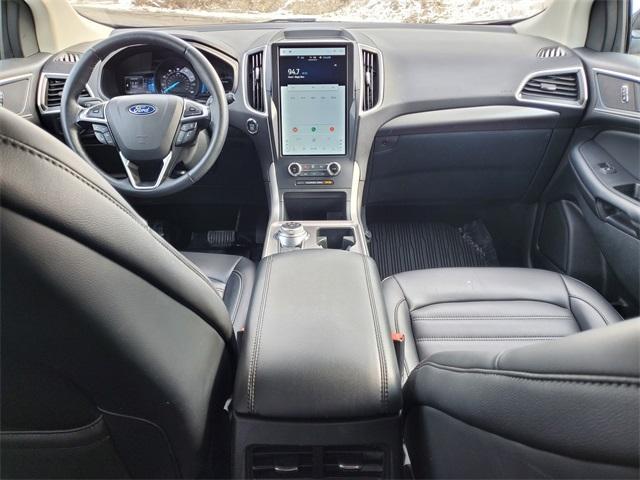 used 2024 Ford Edge car, priced at $24,900