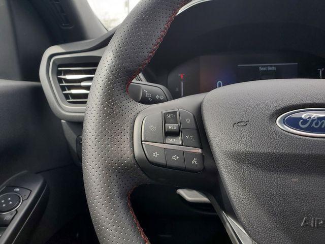 used 2024 Ford Escape car, priced at $23,900