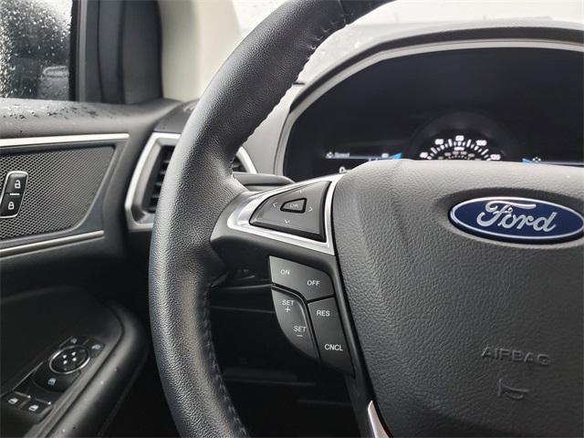 used 2024 Ford Edge car, priced at $25,900