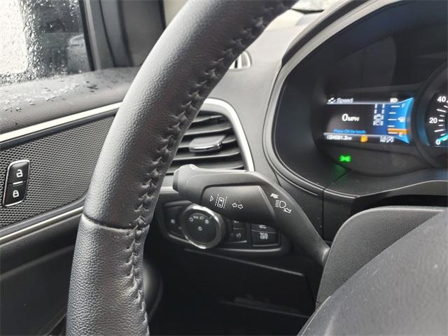 used 2024 Ford Edge car, priced at $25,900