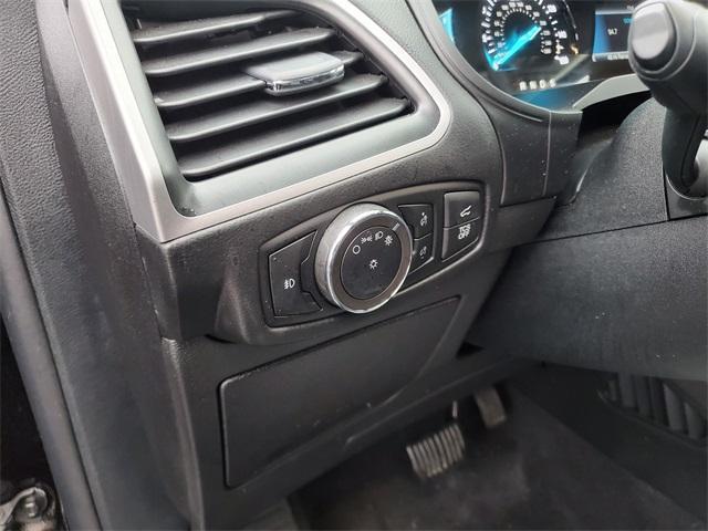 used 2024 Ford Edge car, priced at $25,900