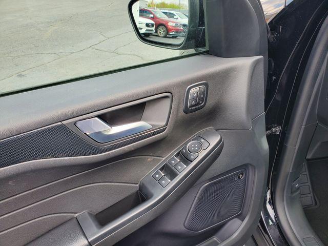 used 2024 Ford Escape car, priced at $29,900