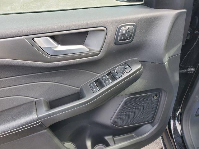 used 2023 Ford Escape car, priced at $22,900