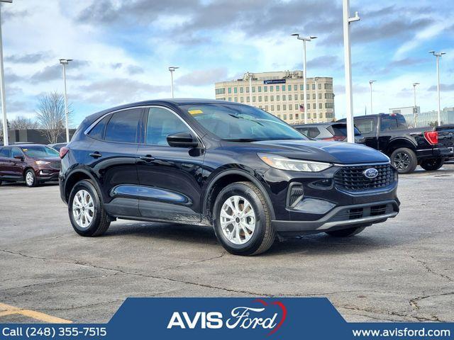 used 2023 Ford Escape car, priced at $22,900