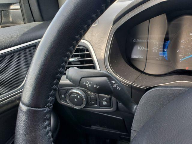 used 2023 Ford Edge car, priced at $25,900